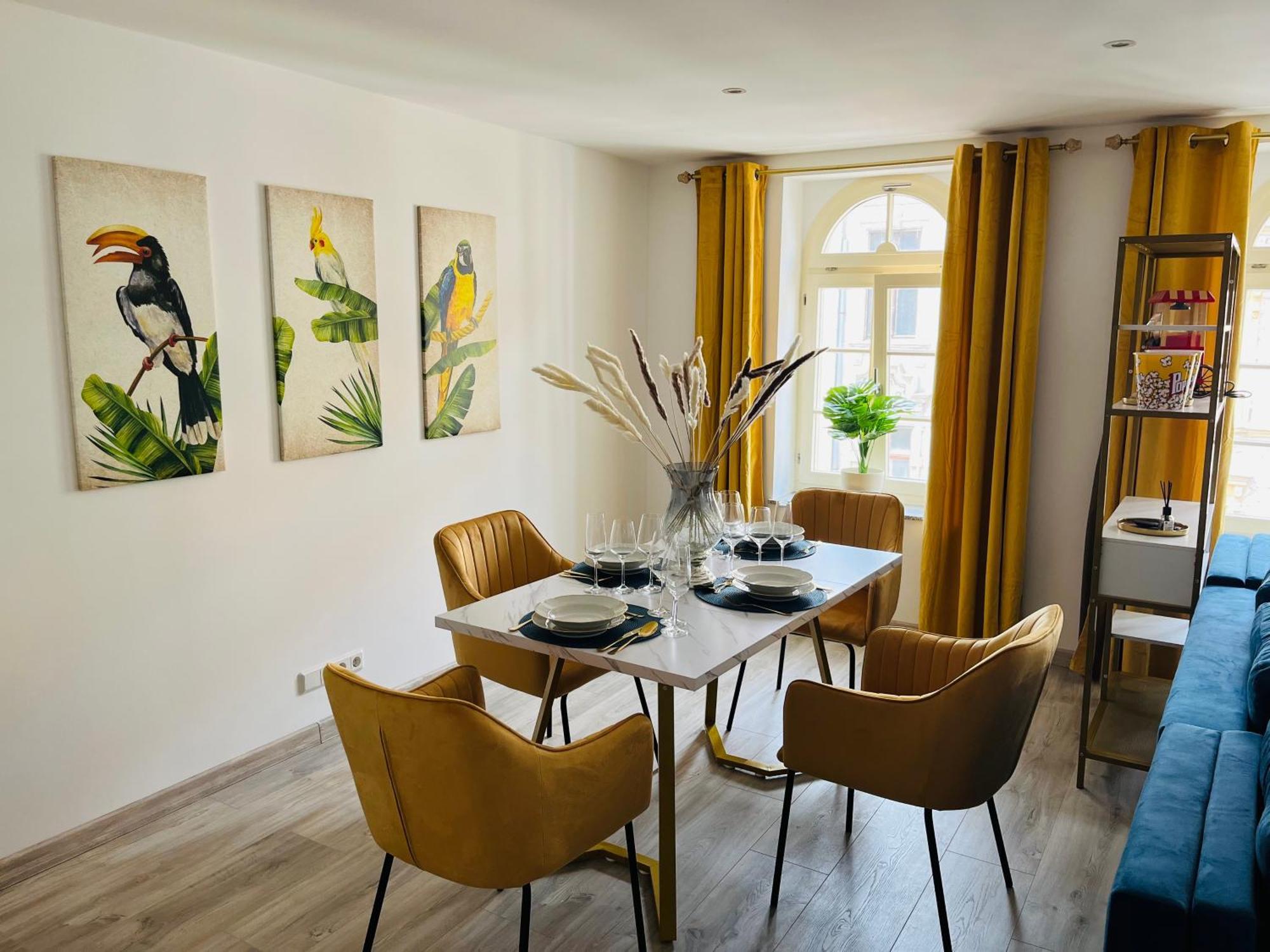 Filmap-Charmant-Modern-Zentral-Balkon-Beamer-Spieletisch Gorlitz Bagian luar foto